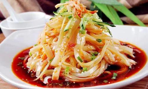 面皮和涼皮的區(qū)別 詳解二者區(qū)別與獨特風味